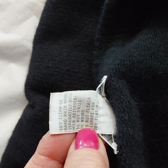 Susann d. Black Lambswool/Angora Butter Soft Button Cardigan Elegant Luxe Sz.S - Picture 9 of 9